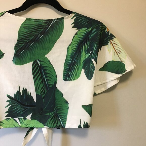 NWT Zaful Tropical Botanical Cropped Tie Up Top - Picture 7 of 15